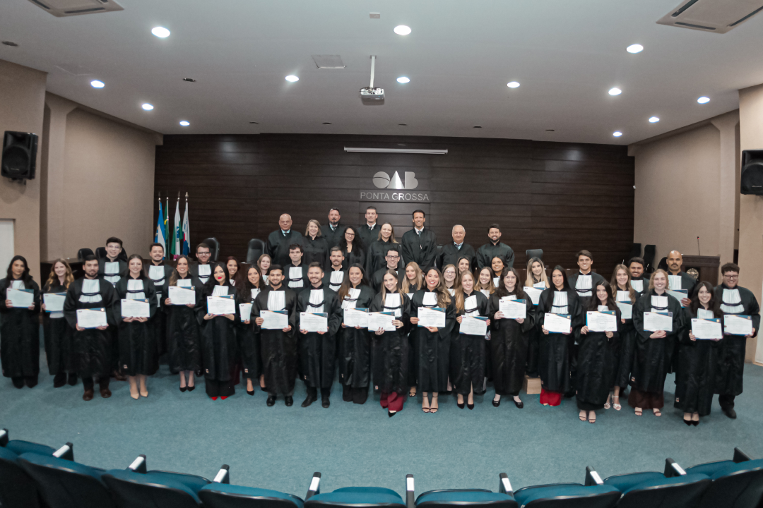 Primeira solenidade do ano: 37 novos advogados e advogadas fazem compromisso na OAB/PG